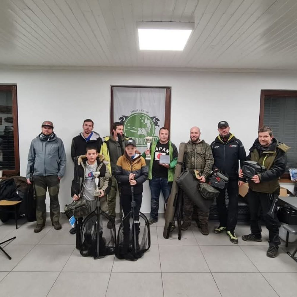 Ščukarsko druženje v zmajevem revirju Ščukarsko druženje v zmajevem revirju