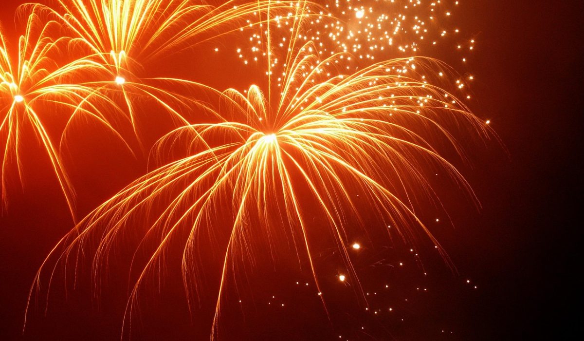 fireworks-1120960_1280